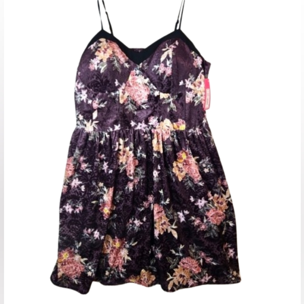 Xhilaration Dress Floral Lace Back Trim Size XXL Sleeveless Wineberry
